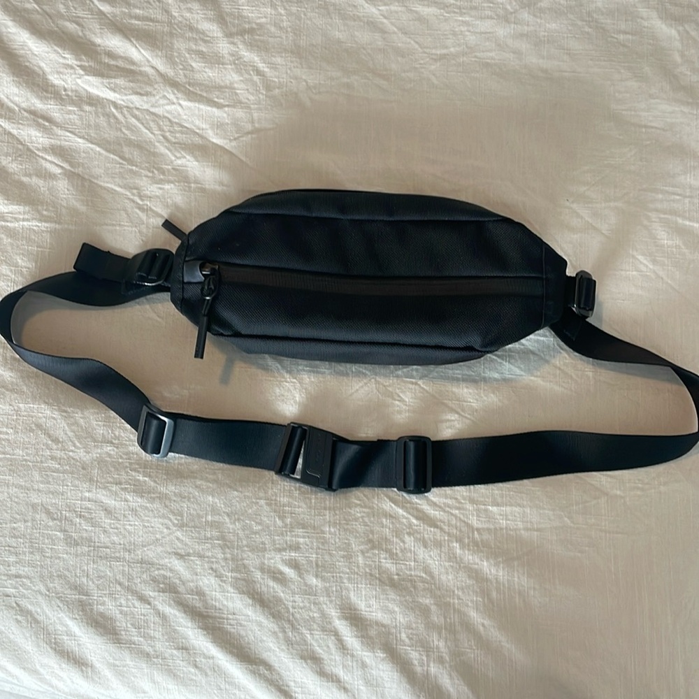 Aer city sling 2
